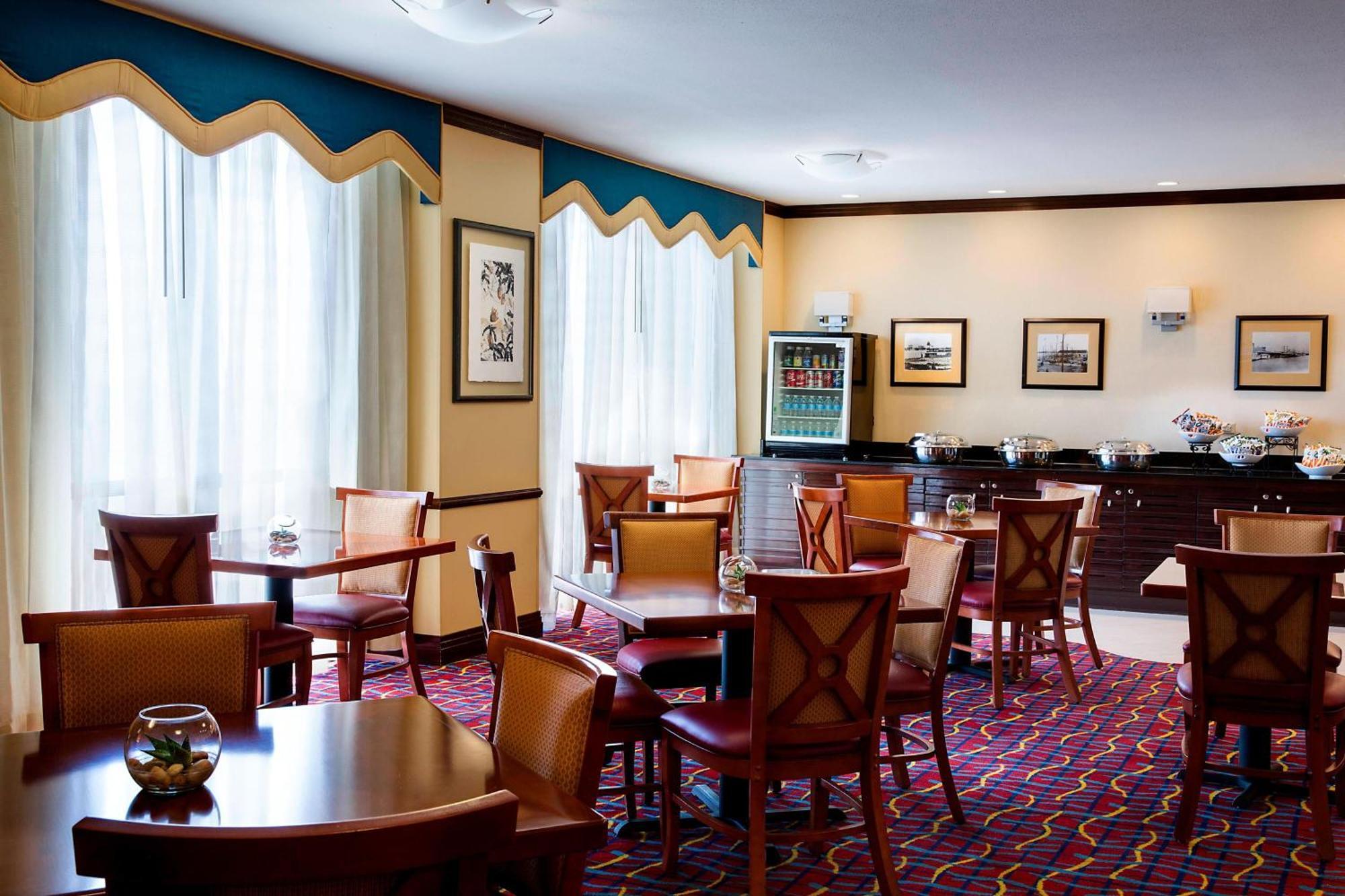 Renaissance Mobile Riverview Plaza Hotel Eksteriør bilde